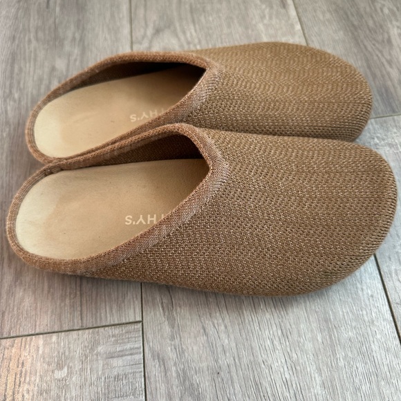 Excellent Condition Rothy's Herringbone Clogs - Picture 2 of 4